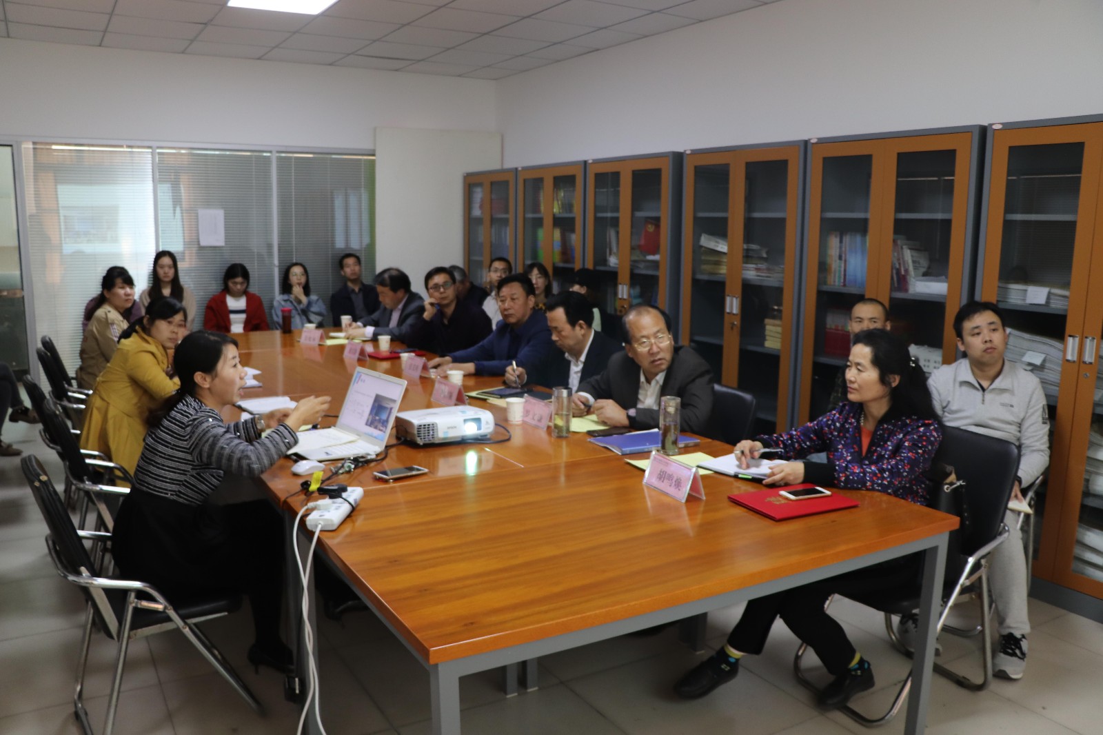 图片4.jpg 图片4.jpg